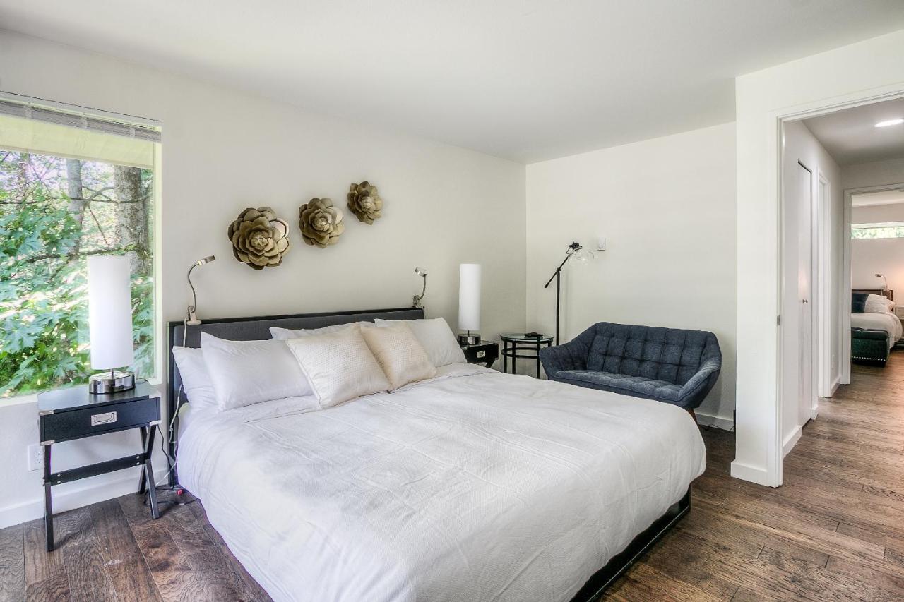Moon River Suites #5 North Bend Eksteriør billede